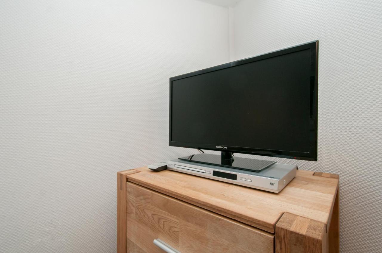 Appartements In Der Historischen Deichstrasse Contactless Check In Хамбург Стая снимка