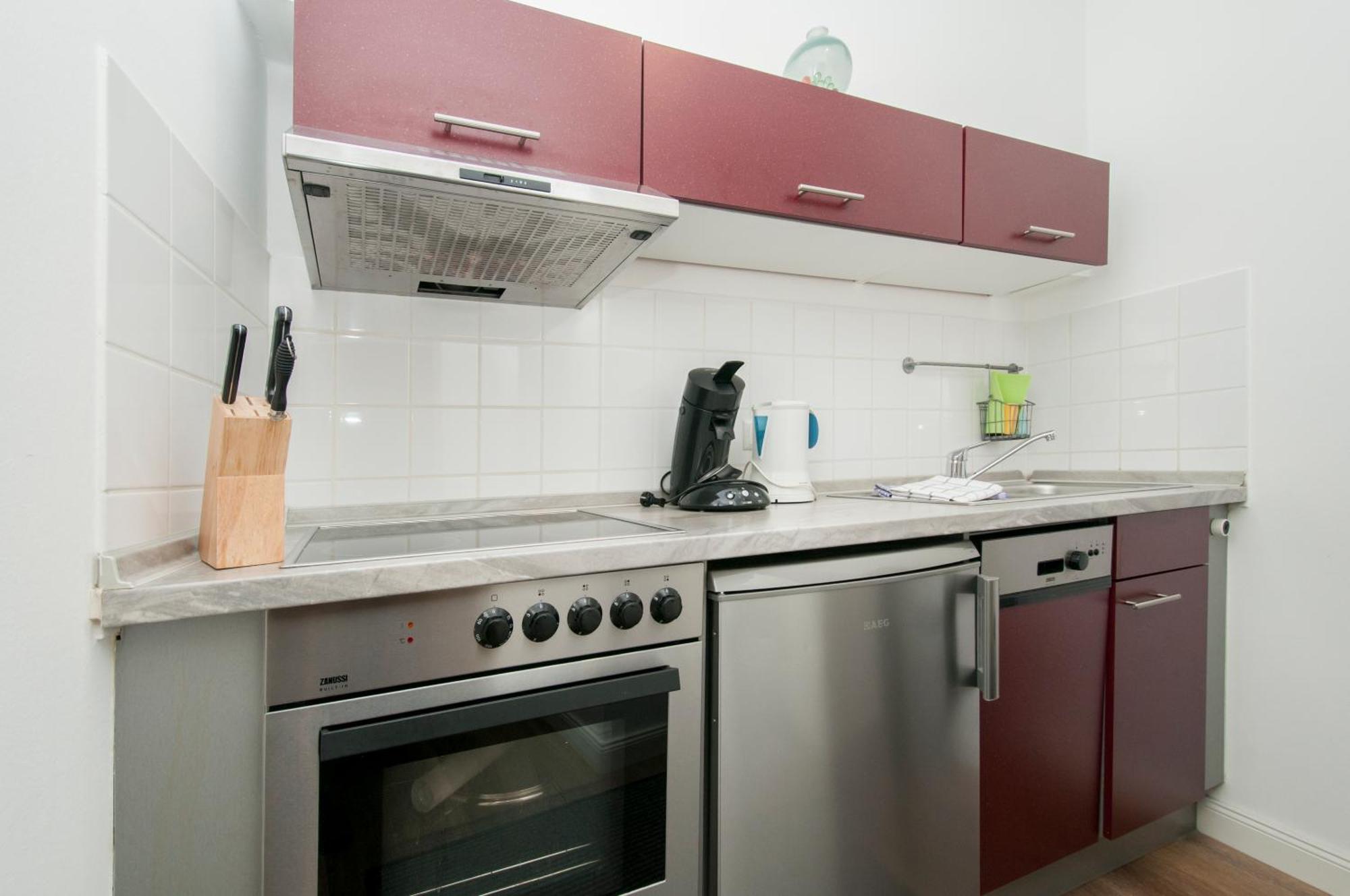 Appartements In Der Historischen Deichstrasse Contactless Check In Хамбург Екстериор снимка